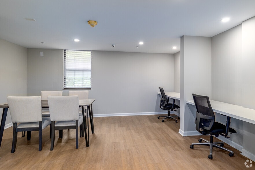 More Photos Of 8710 Research Dr, Charlotte Apartments For Sale