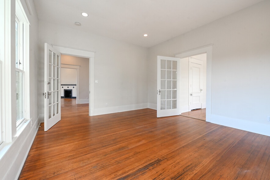 More Photos Of 811 Stuart St, Houston Loft Creative Space For Lease