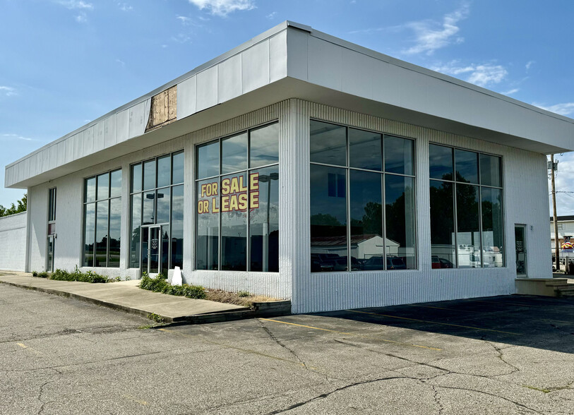 Primary Photo Of 457 N Cedar Rd, Mason Auto Dealership For Sale