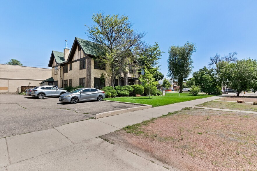 More Photos Of 128-130 E Monument St, Colorado Springs Office Residential For Sale