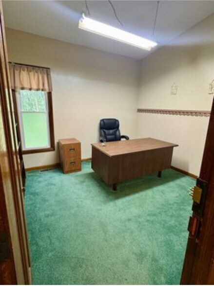 More Photos Of 115 S Pierce St, Crestline Religious Facility For Sale