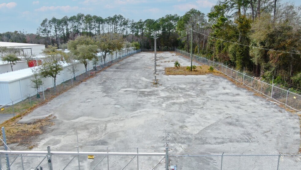 More Photos Of 0 Walgreen Rd, Jacksonville Land For Lease
