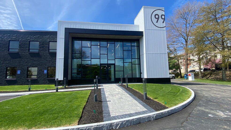 Primary Photo Of 99 S Bedford St, Burlington Office For Lease