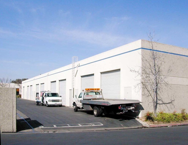 More Photos Of 17150 Newhope St, Fountain Valley Unknown For Lease