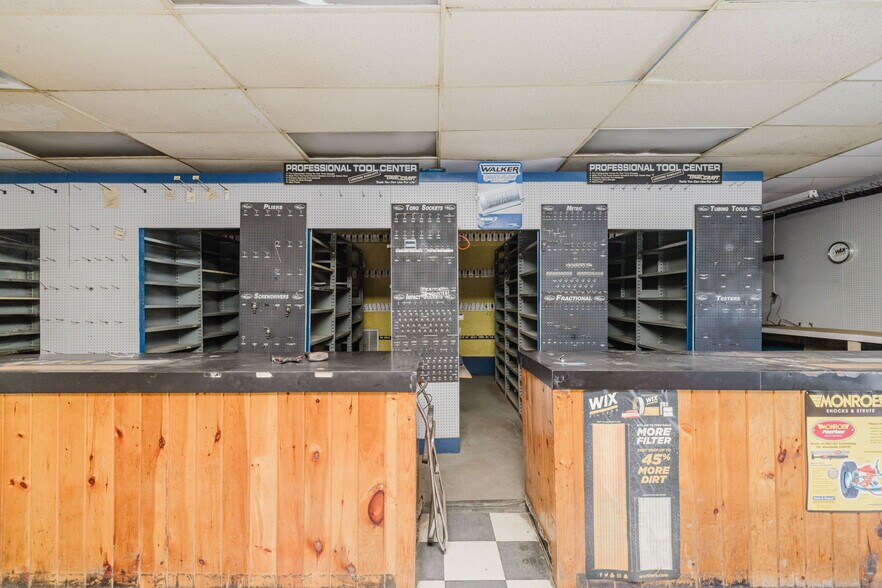 More Photos Of 817 State Rd, Westport Freestanding For Sale