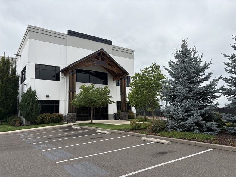 Primary Photo Of 3204 NW 38th Cir, Vancouver Distribution For Lease