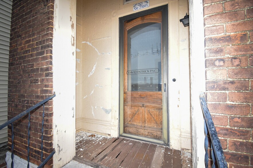 More Photos Of 321 S Main St, Harrodsburg Apartments For Sale