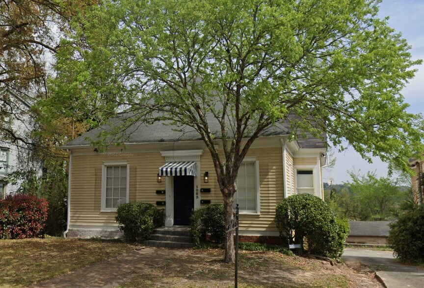 More Photos Of 1063 Walnut St, Macon-Bibb Apartments For Sale