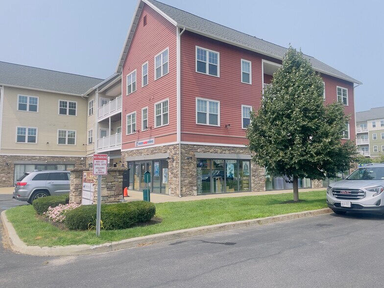 Primary Photo Of 9 Hampstead Pl, Saratoga Springs Apartments For Lease