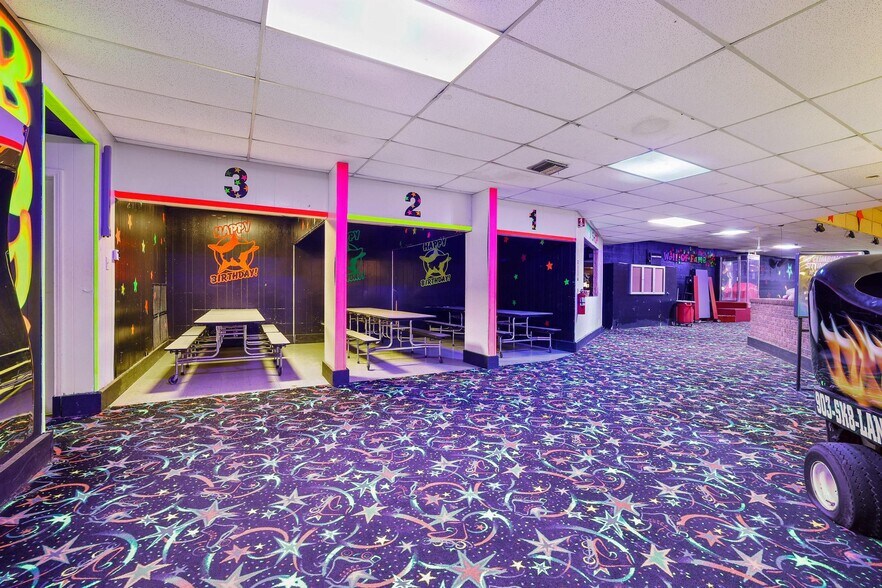 More Photos Of 3100 Versaille Dr, Sherman Skating Rink For Sale
