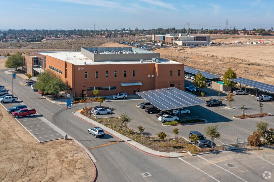 More Photos Of 4500 Morning Dr, Bakersfield Medical For Lease