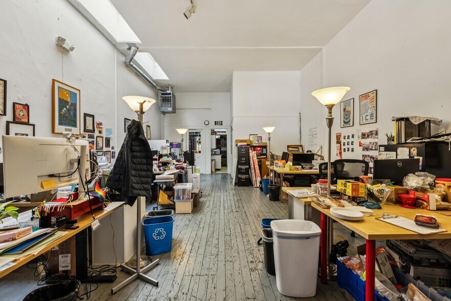 More Photos Of 423-433 S Van Ness Ave, San Francisco Apartments For Sale