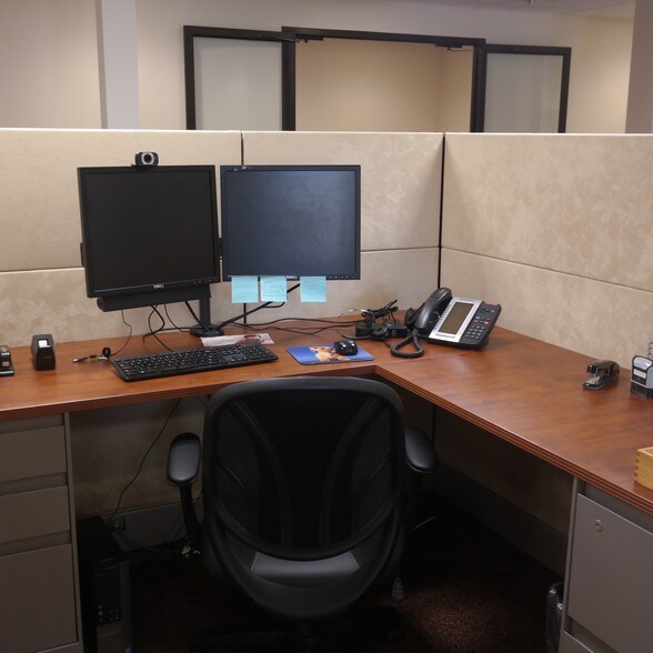 More Photos Of 675 Broadway, Massapequa Office For Lease