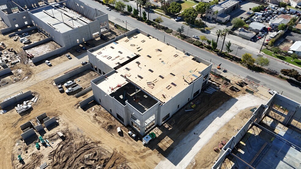 More Photos Of 4486 Mission Blvd, Montclair Warehouse For Sale