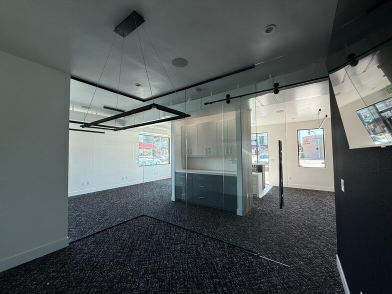 More Photos Of 101 McHenry Ave, Modesto Freestanding For Lease