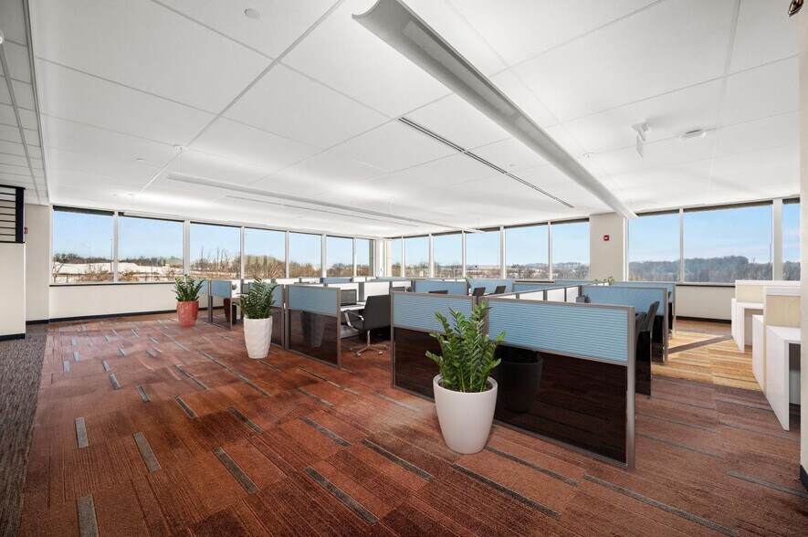 More Photos Of 505 Eagleview Blvd, Exton Unknown For Lease