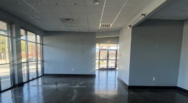 More Photos Of 1818 Augusta St, Greenville Storefront For Lease