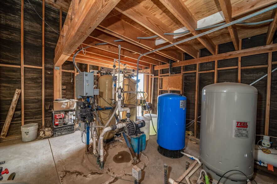 More Photos Of 796 W Evan Hewes, El Centro Restaurant For Sale