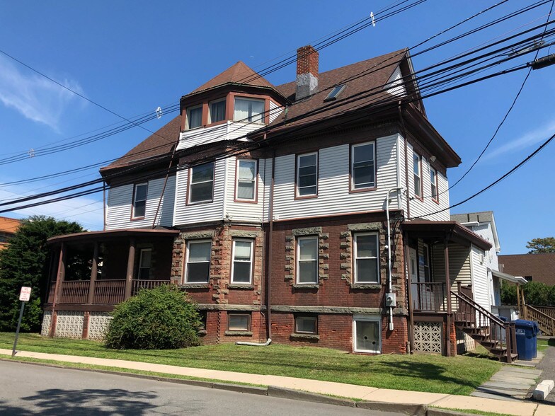 More Photos Of 294 Union St, Hackensack Office For Sale