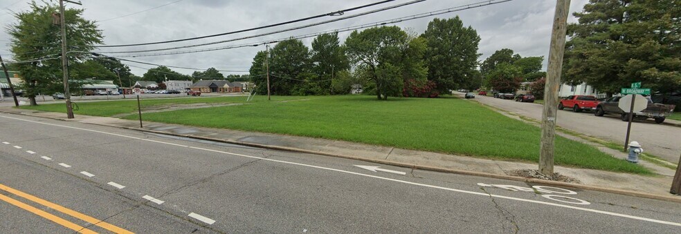 Primary Photo Of 302 N 5th Ave, Hopewell Land For Sale