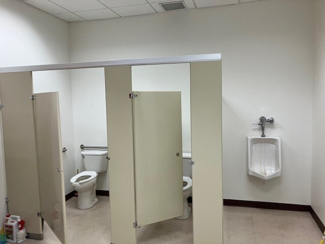 More Photos Of 1-9 Fletcher Sq, Dunbar Unknown For Lease