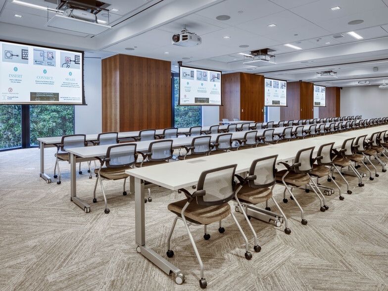 More Photos Of 2001 Ross Ave, Dallas Office For Lease