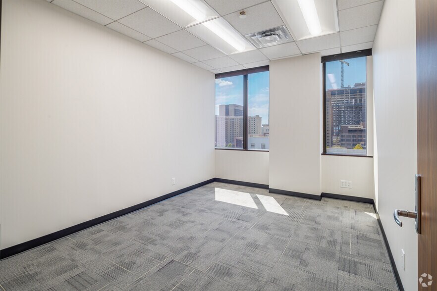 More Photos Of 711 Navarro St, San Antonio Office For Lease