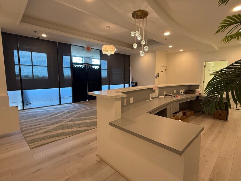 More Photos Of 9889 Bellaire Blvd, Houston General Retail For Sale