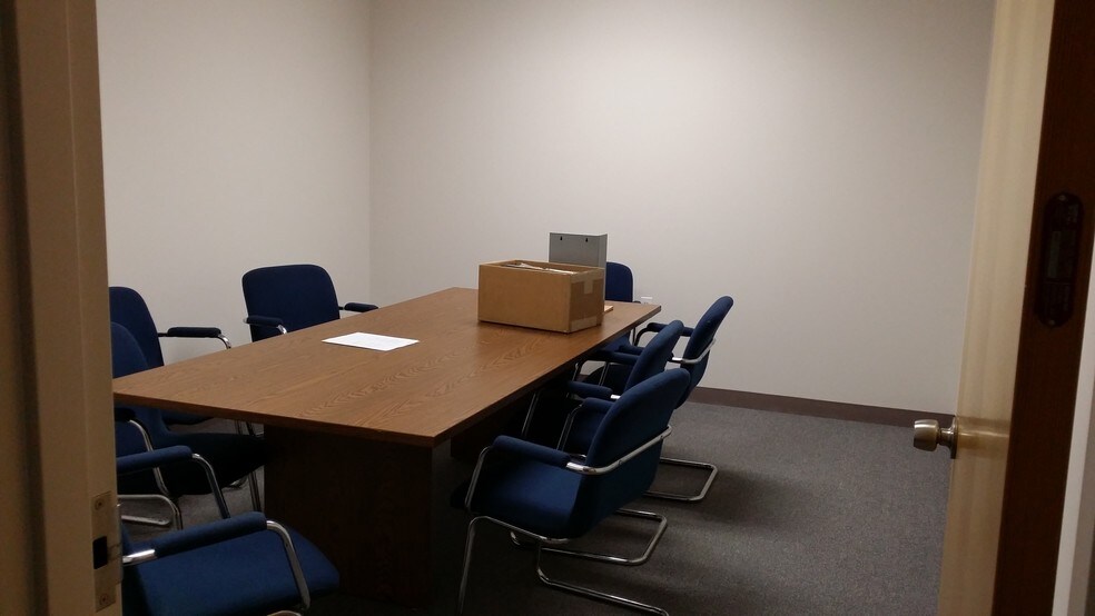 More Photos Of 90 S Park St, Willimantic Warehouse For Lease