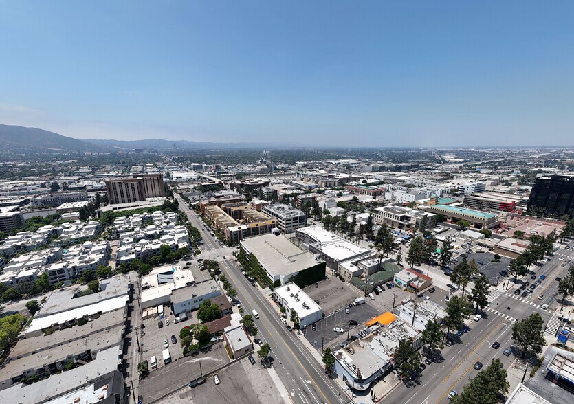 More Photos Of 250 E Olive Ave, Burbank Loft Creative Space For Lease