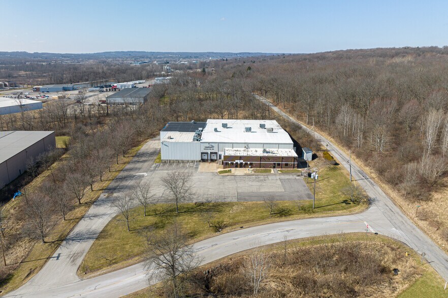 More Photos Of 2500 Freedland Rd, Hermitage Manufacturing For Lease