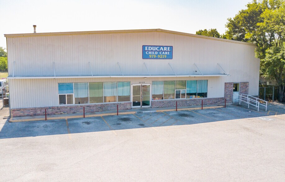 More Photos Of 3838 West Ave, San Antonio Warehouse For Sale