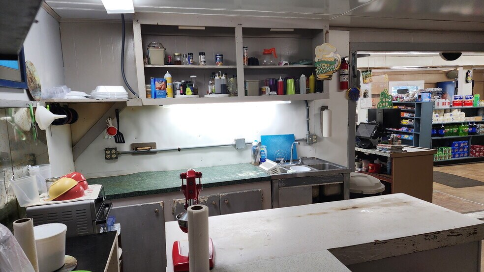 More Photos Of 7538 Old Nichols Hwy, Mullins General Retail For Sale