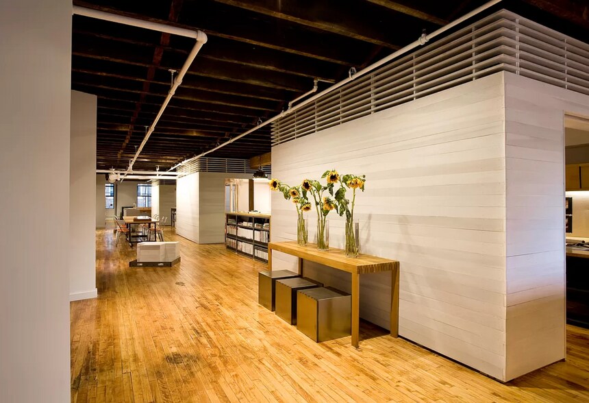 More Photos Of 127 W 24th St, New York Loft Creative Space For Sale