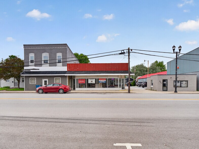 More Photos Of 217 State St, Ashley General Retail For Sale