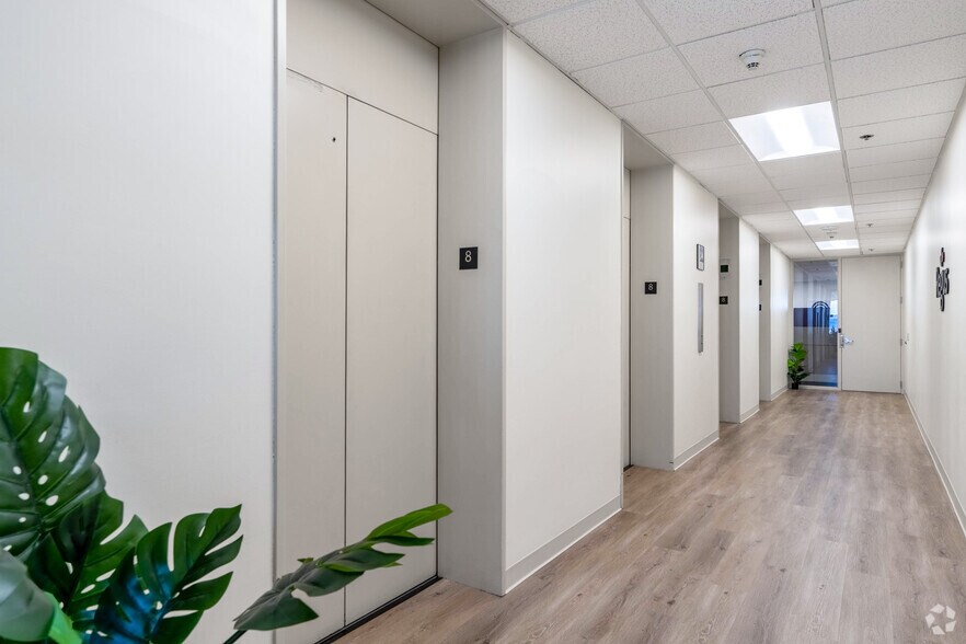 More Photos Of 1500 Main St, Springfield Coworking Space
