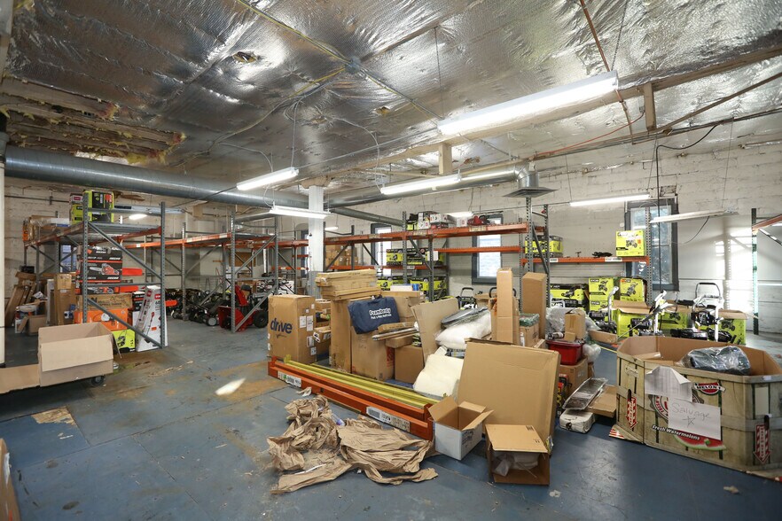 More Photos Of 620 South Ave, Rochester Light Manufacturing For Sale
