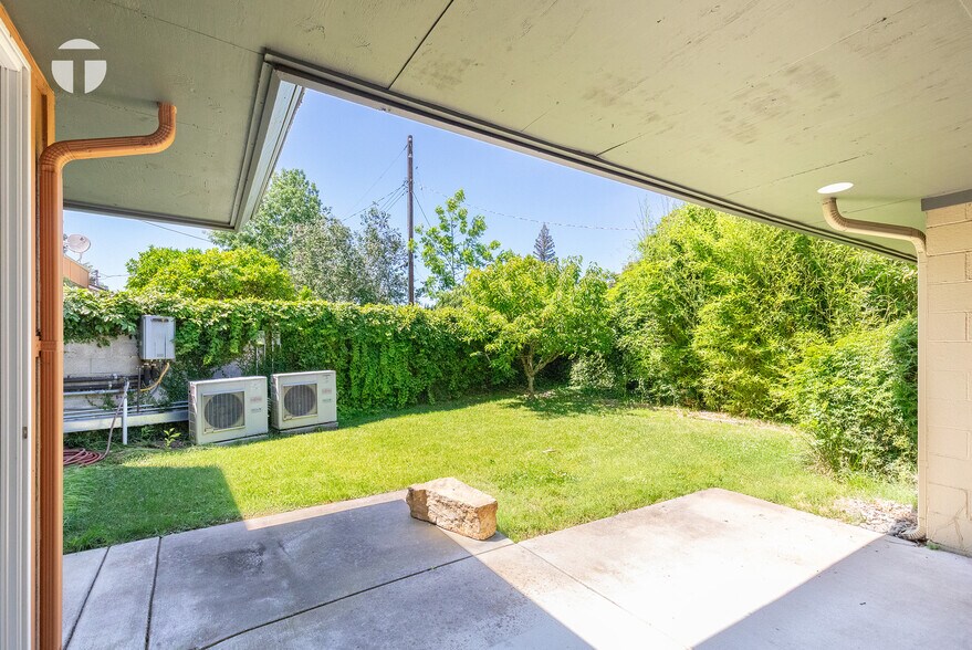 More Photos Of 1449 Claremont Way, Sacramento Apartments For Sale
