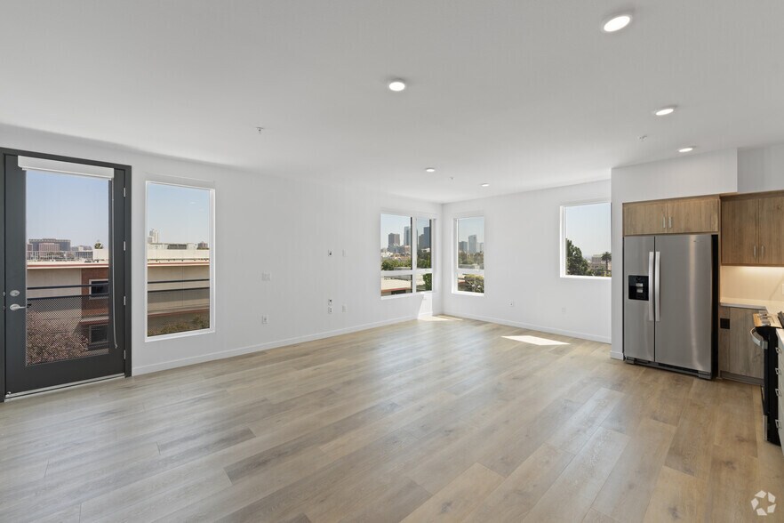 More Photos Of 1800 Beverly Blvd, Los Angeles Apartments For Lease