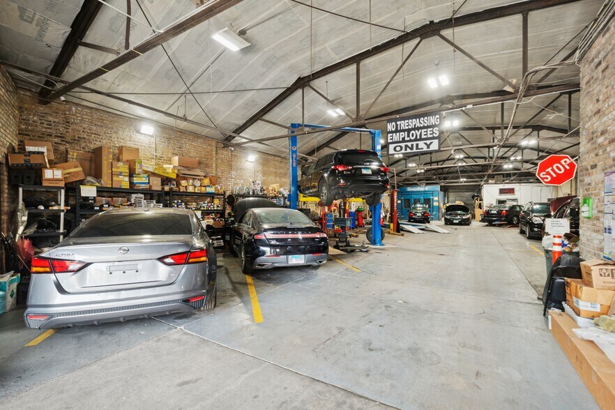 More Photos Of 3263 W Fullerton Ave, Chicago Service For Sale