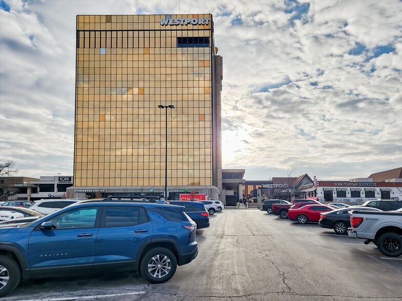 More Photos Of 111 Westport Plaza Dr, Saint Louis Coworking Space