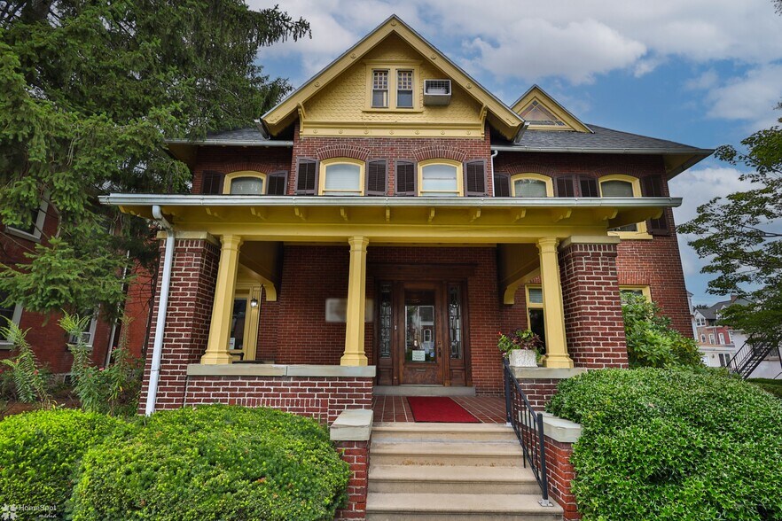 More Photos Of 1333 W Hamilton St, Allentown Office For Sale