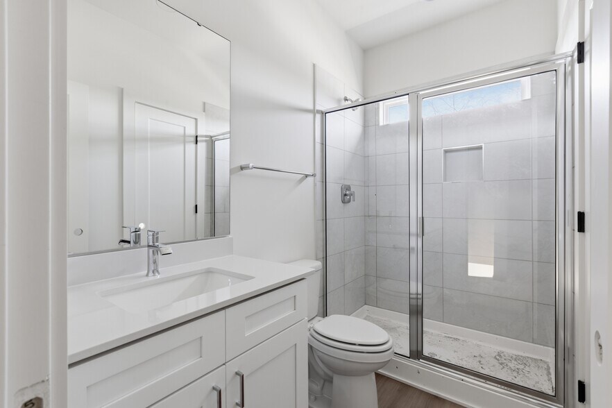 More Photos Of 3824 Mitchell Mill Rd, Raleigh Apartments For Sale