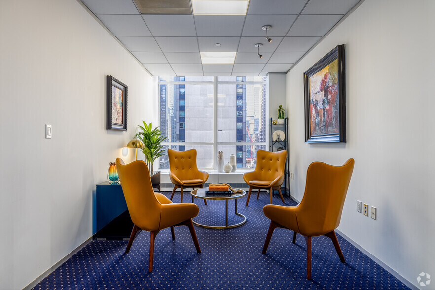 More Photos Of 1330 Avenue of the Americas, New York Coworking Space