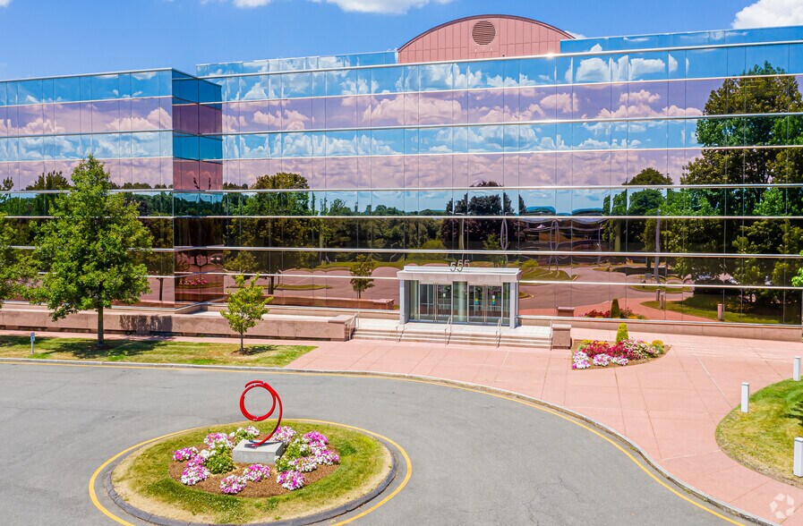 More Photos Of 175 Capital Blvd, Rocky Hill Office For Lease
