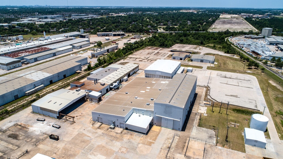 More Photos Of 12221 N Houston Rosslyn Rd, Houston Unknown For Lease