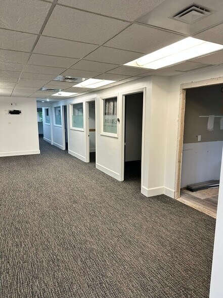 More Photos Of 656 Kreag Rd, Pittsford Office For Lease