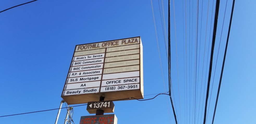 More Photos Of 13741 Foothill Blvd, Sylmar Office For Lease