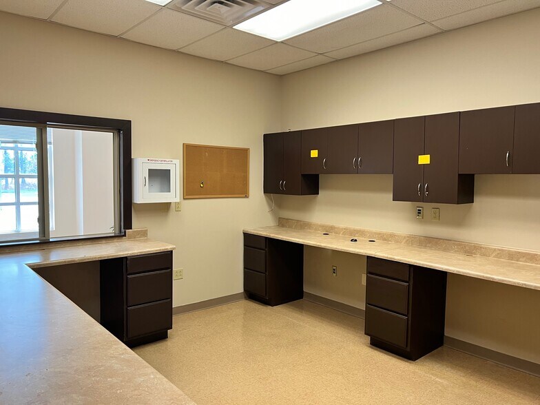 More Photos Of 1630 Campus Park Dr, Monroe Coworking Space