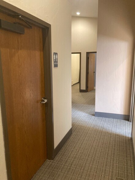 More Photos Of 4810 Rusina Rd, Colorado Springs Medical For Sale